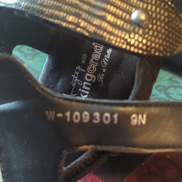 Walking Cradles Karen sandals leather black silver metallic Women's 9 N NEW NIB - Picture 9 of 10